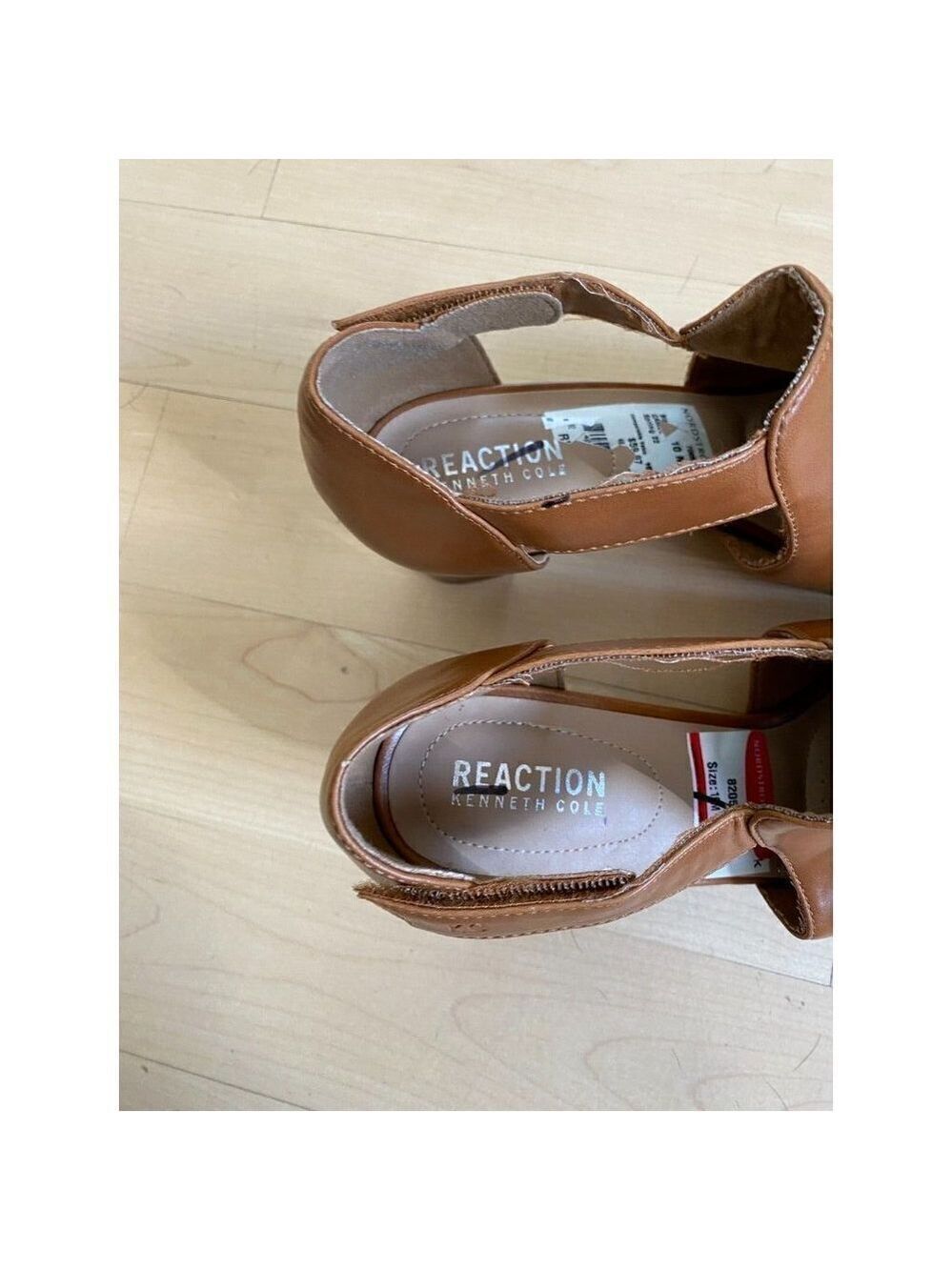 REACTION Kenneth Cole Women NEW sandal block heel peep toe - Picture 3 of 9